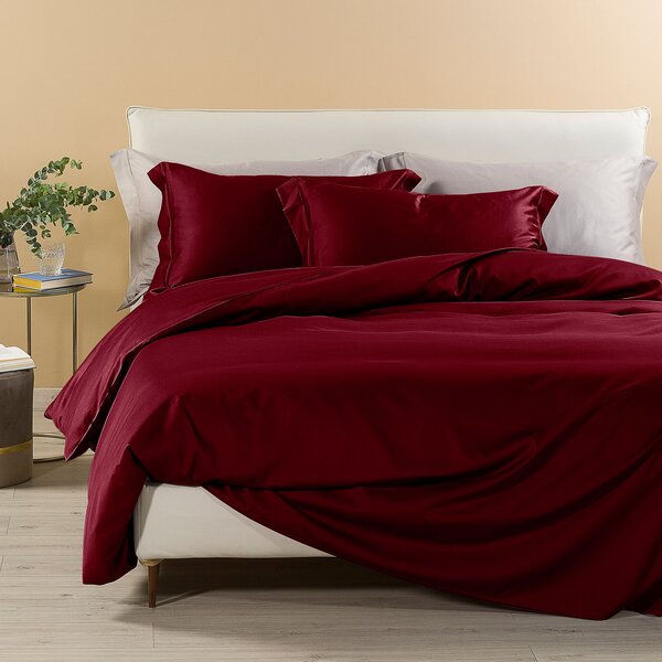 Completo Copripiumino In Raso Di Cotone Raso Matrimoniale Dreaming Tinta Unita Bordeaux Caleffi