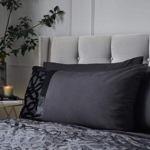 Set copripiumino e federa nero in velluto per letto matrimoniale e per letto esteso 230x220 cm Lattice Cut – Catherine Lansfield