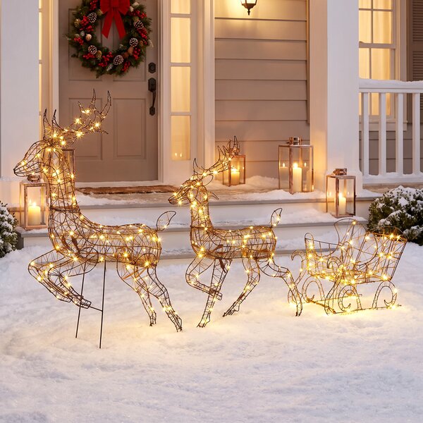 Outsunny Set Natalizio 3 Pezzi Renne e Slitta, 240 LED, 105 cm, Bianco Caldo, Timer, 8 Modalità di Illuminazione, IP44 | Aosom Italy