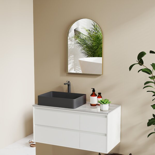 HOMCOM Specchio da parete arrotondato specchio da bagno con cornice in lega di alluminio per camera da letto soggiorno ingresso 50 × 70 cm oro