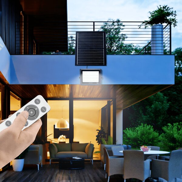 Faro Led 300W nero con pannello solare IP65 Bianco freddo 6500K Dimmerabile con telecomando e con sensore crepuscolare Aigostar
