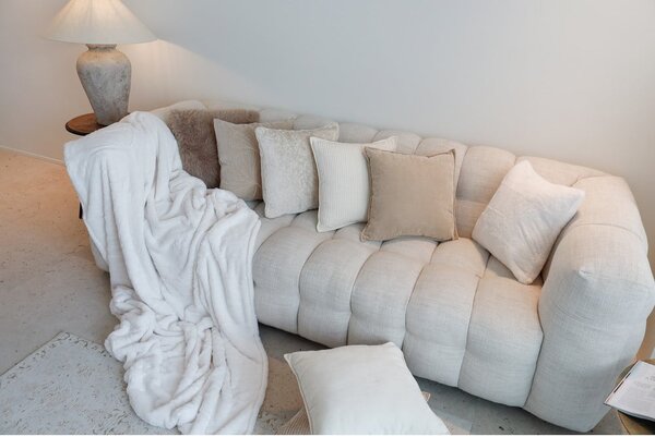 Cuscino decorativo in ciniglia 45x45 cm Juliette – Tiseco Home Studio
