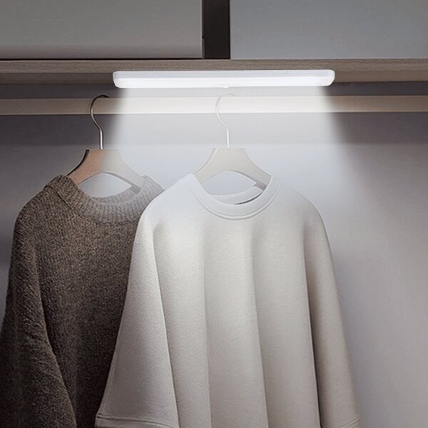 Aigostar - LED Illuminazione per mobili con sensore di movimento LED/1,5W/3xAA 6500K