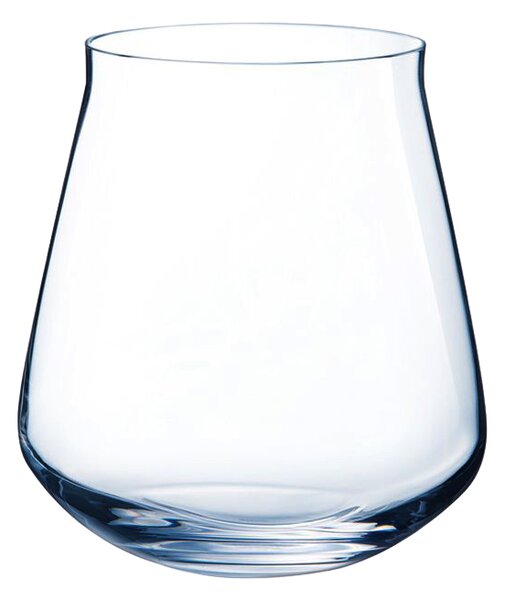 Soft è un bicchiere adatto per servire vini bianchi, vini rosè, whisky e acqua minerale sia liscia che gassata. Nuovissimo vetro cristallino Krysta extra resistente, perfettamente trasparente, super brillante