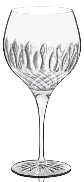 Le linee raffinate e retrò del Calice Gin Glass unite a una coppa ampia e capiente, per un Gin Tonic dolce e floreale