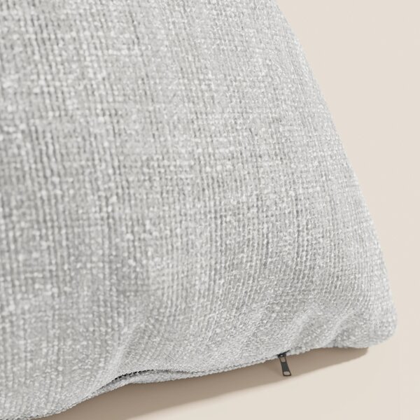 Lyon cuscino disponibile in diversi colori realizzato in morbido tessu