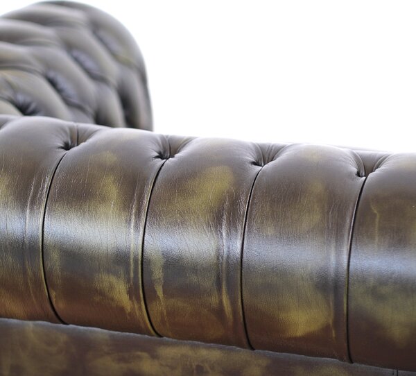 Divano Chesterfield pelle fiore verde stile old America rifinita a mano