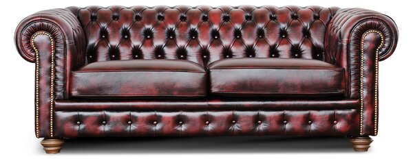 Divano Chesterfield in Pelle Primo Fiore Premium – Iconico, Finiture di Pregio