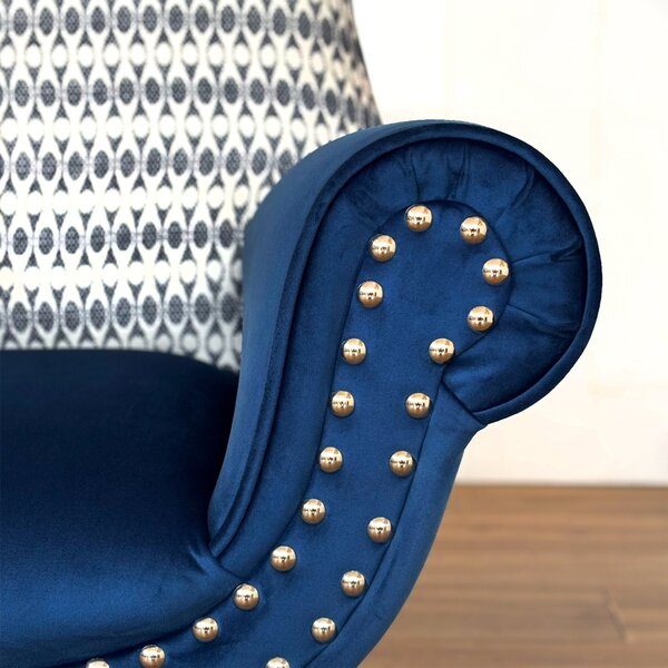 Poltrona Vico Velluto e Tessuto Fantasia - Design Iconico