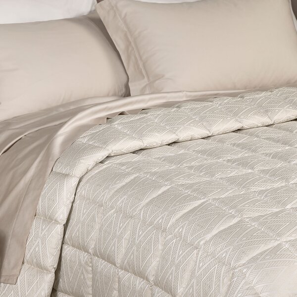 Trapunta Leggerissima In Raso Jacquard Minerva Matrimoniale Dreaming Naturale Caleffi