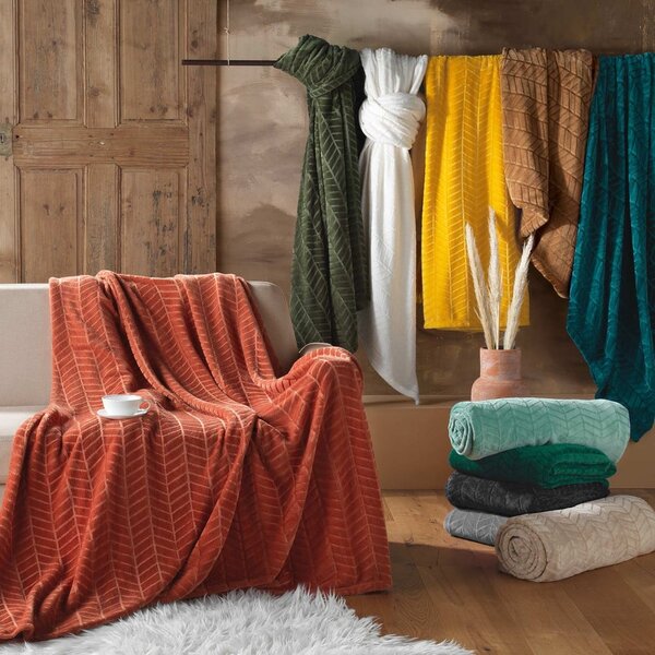 Copriletto in microflanella color mattone 180x220 cm Arya - douceur d'intérieur