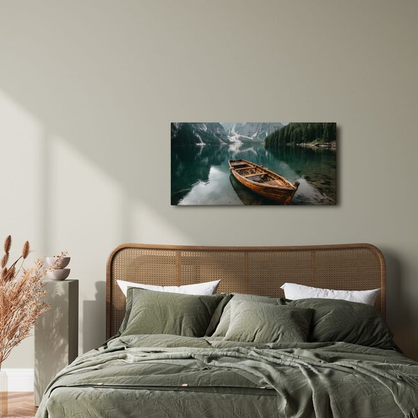 Quadro su tela – Acqua tranquilla e montagne