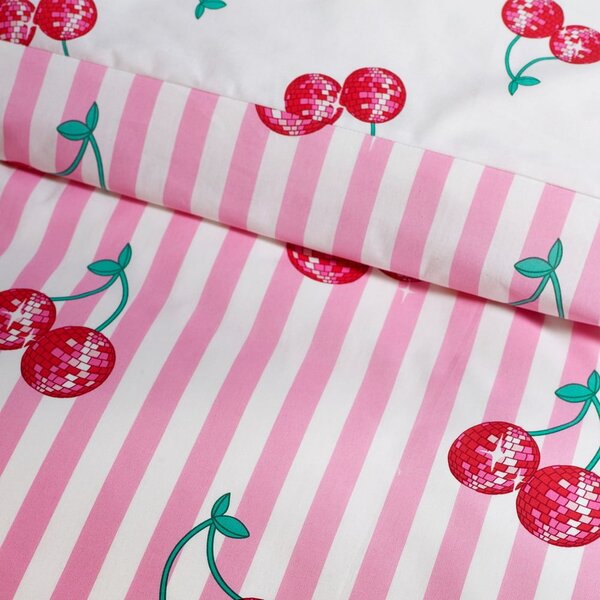 Set copripiumino e federa bianco e rosa per letto singolo 135x200 cm Disco Cherries Stripes – Catherine Lansfield