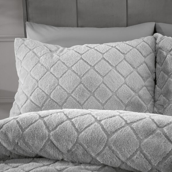 Set copripiumino e federa grigio in micropile per letto singolo 135x200 cm Cosy Diamond – Catherine Lansfield