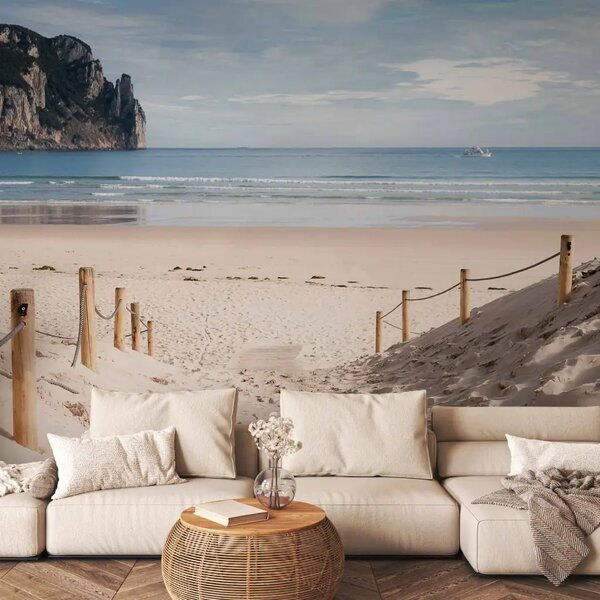 Carta da parati moderna Luglio afoso - paesaggio marino con spiaggia, scogli e cielo