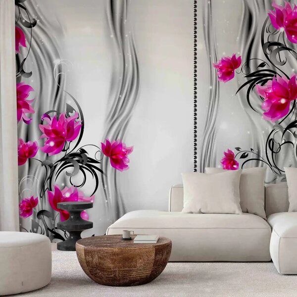 Carta da parati Fiori Rosa - pattern floreale su sfondo con sottili ornamentazioni