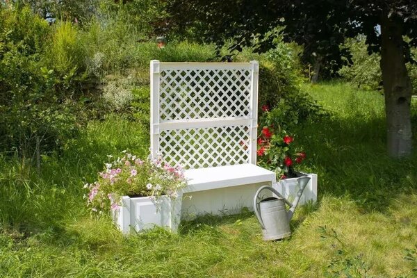 Panchina da giardino KHW "Copenaghen" con 2 fioriere e graticcio in plastica di alta qualità. Resistente ai raggi UV e alle intemperie. Colore: bianco. Dimensioni: 174 x 49 x H 139 cm