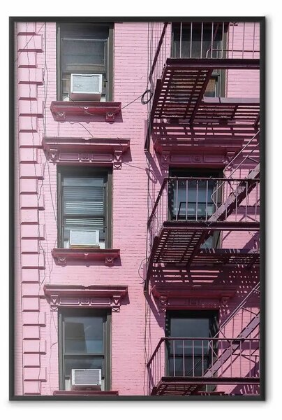 Poster: Scala antincendio: architettura rosa, edificio