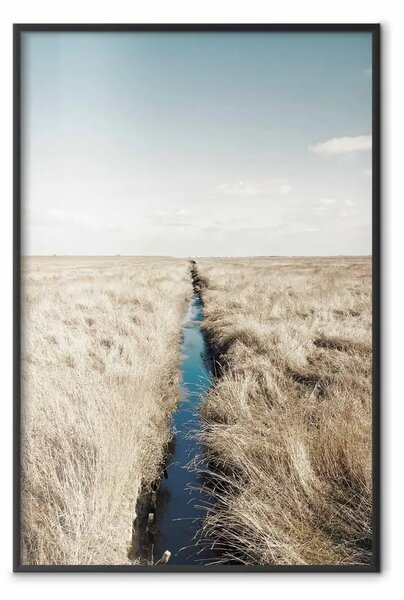 Poster: Canale: nuvole e fiume su campo beige