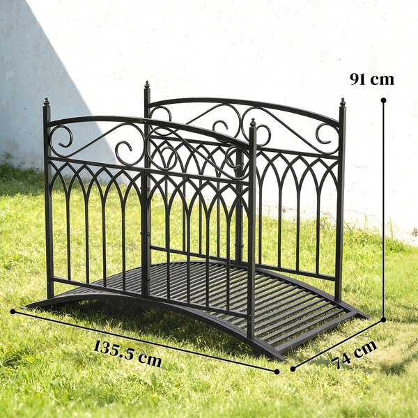 Outsunny Ponte da giardino in metallo 135,5 cm Ponte per laghetto con parapetti di sicurezza Look antico Resistente alla ruggine Montaggio semplice | Aosom Italy
