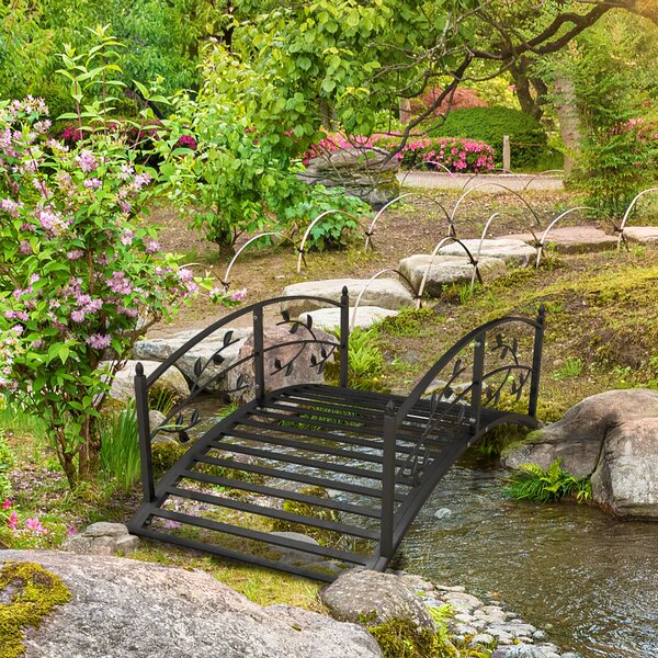 Outsunny Ponte da giardino Ponte per stagno Decorazione per giardino dim. 119L x 67B x 47H cm con ringhiera motivo di tralci di vite Nero | Aosom Italy