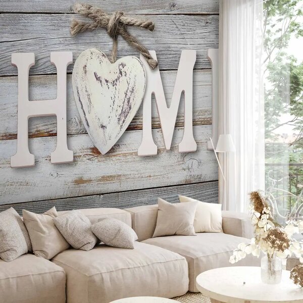 Carta da parati Amore di casa - scritta in inglese su sfondo grigio a texture di legno