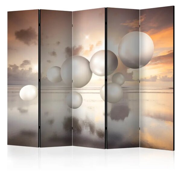 Paravento design Perle mattutine II - illusione 3D con sfere bianche e acqua