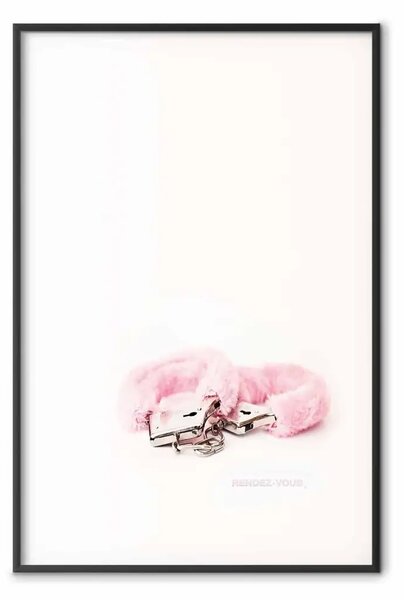 Poster: Rendez Vous - manette con pelliccia rosa su sfondo uniforme chiaro