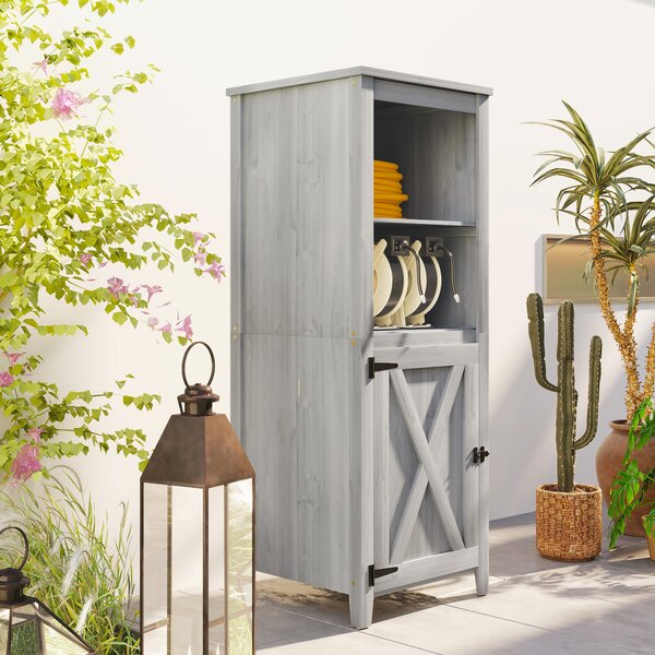 Outsunny Capanno con porta a fienile, ripiani regolabili, design snello, abete, Grigio chiaro | Aosom Italy
