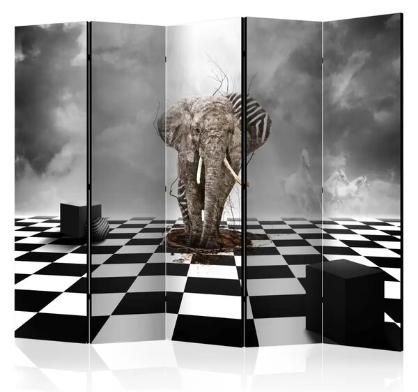 Paravento design Fuga dall'Africa II - fantasia bianco e nero con elefante