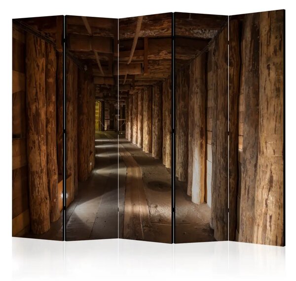 Paravento design Wieliczka II - tunnel sotterraneo tra legno marrone