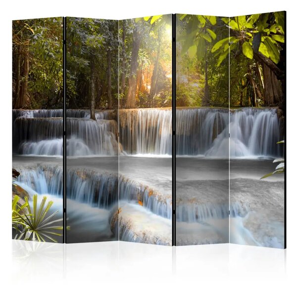 Paravento separè All'alba II - Paesaggio di una cascata e una foresta tropicale