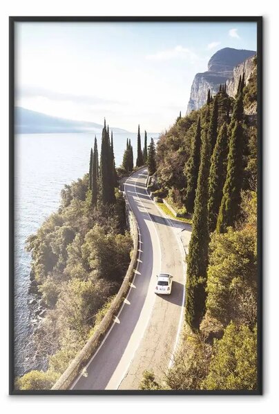 Poster: Gardesana - lago e strada tra il verde in Italia