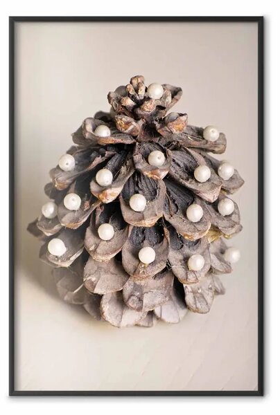 Poster: Decorazione natalizia - pigna decorata con palline bianche su chiaro