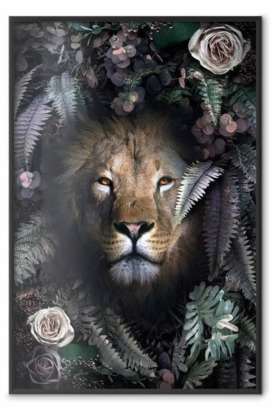 Poster: Leone tra le foglie - ritratto di animale su sfondo di piante verdi