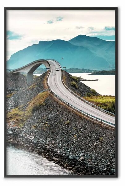 Poster: Strada tra i laghi - paesaggio di strada e ponte su montagne alte