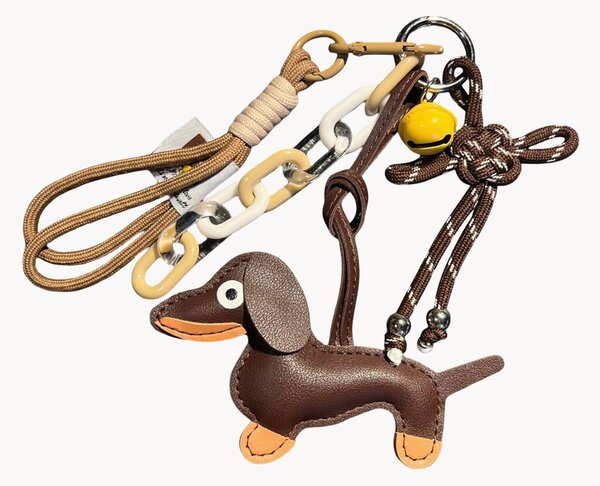 Portachiavi in pelle vegana fatto a mano Dachshund
