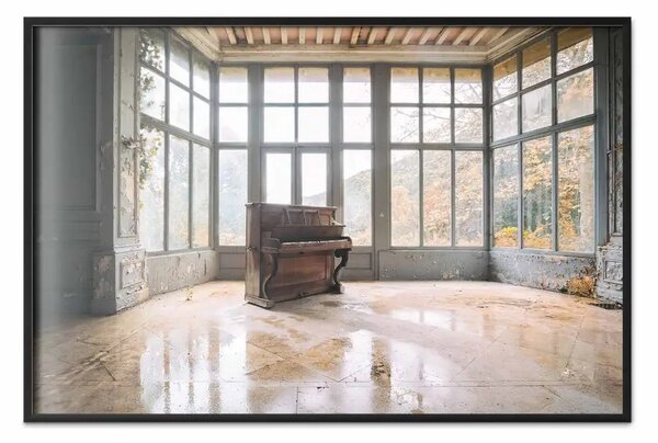 Poster: Vista autunnale - un vecchio pianoforte in un salotto abbandonato