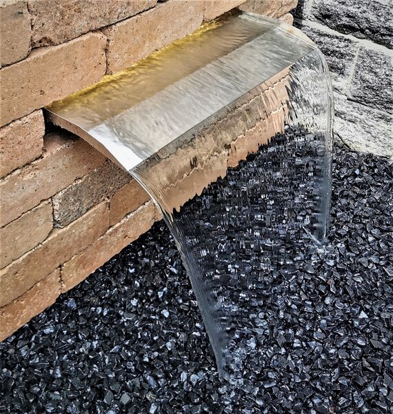 Cascata con beccuccio da 60 cm in acciaio inossidabile spazzolato opaco, illuminazione a LED, Speyer