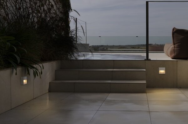 FARO 71964 - DUNE LED, lampada per scale / 3W / 230V / 2200/2700/3200/4000K / IP65 / bianco