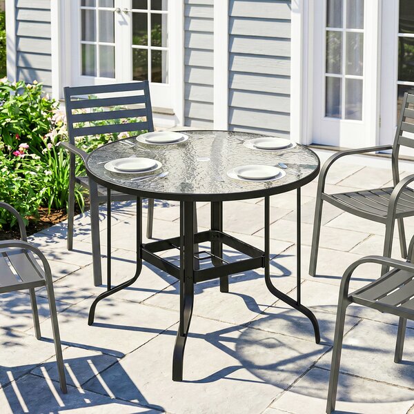 Outsunny Tavolino da Giardino Rotondo con Foro per Ombrellone, in Metallo e Vetro Temperato, Ø96.5x71 cm, Nero