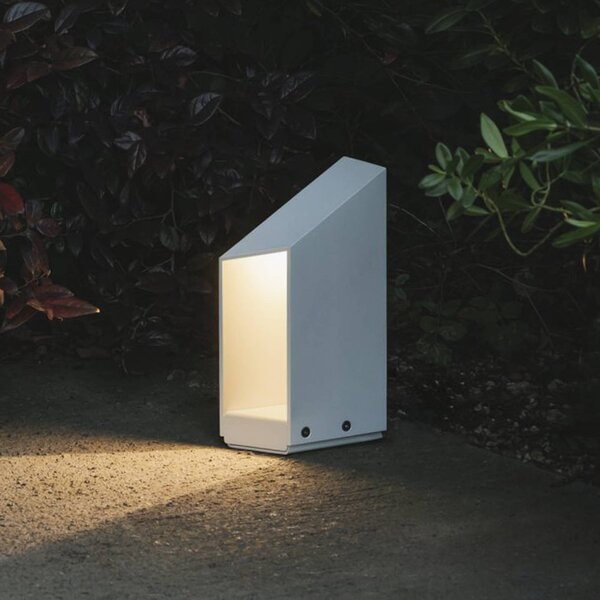 MARSET lampioncino LED Domus, altezza 26 cm, bianco, alluminio dimmerabile, Bianco / Opale, Alluminio, Design, Lampada LED da esterni