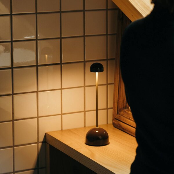 MARSET lampada LED da tavolo ricaricabile Sips, marrone/oro, 31 cm, acciaio dimmerabile, Ottone / Oro, Metallo, Design