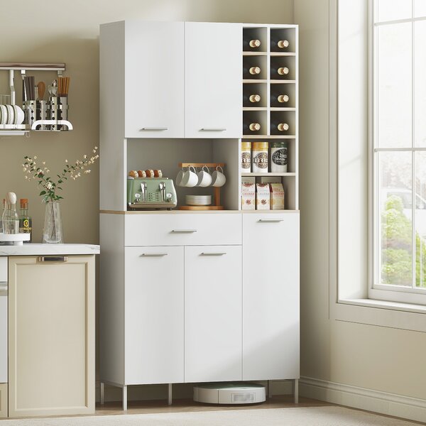 HOMCOM Armadio da cucina con ripiani aperti, scomparti, portabottiglie, armadio dispensa con 5 ante, MDF, Bianco | Aosom Italy