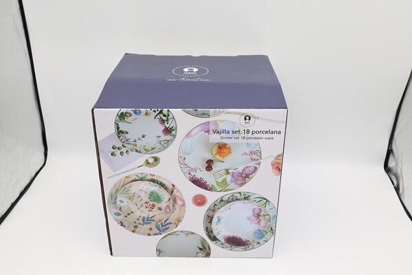 Set di piatti DKD Home Decor 18 Unità Porcellana Multicolore (27 x 27 x 3 cm)