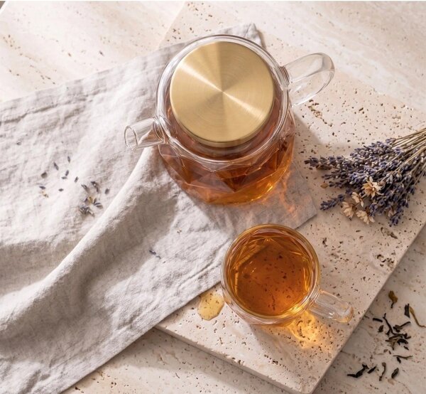 Teiera dorata in vetro con filtro 1,3 l Geo – Vialli Design