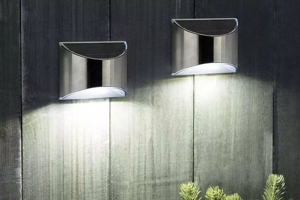 Set di 2 applique solari FHS, 4 LED bianchi SMD