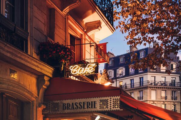 Fotografia artistica Parisian cafe at twilight, kolderal, (40 x 26.7 cm)