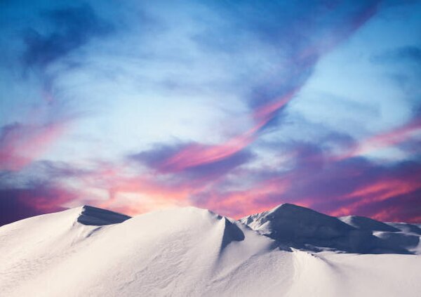 Fotografia Winter Sunset In The Mountains, borchee, (40 x 26.7 cm)