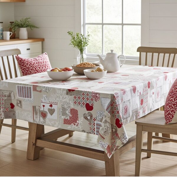 Tovaglia patchwork cuori rossi